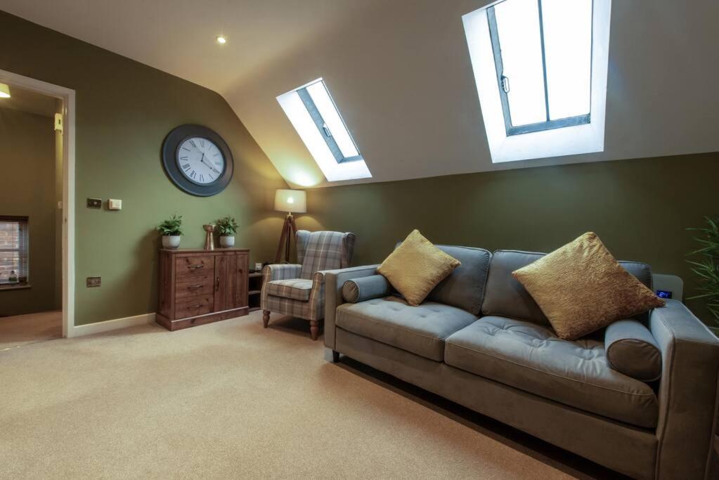 Ferienwohnung The Nest - Cosy And Quiet 1 Bed Central Buckingham Exterior foto
