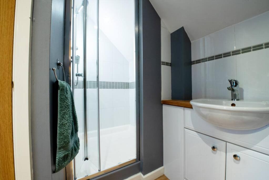 Ferienwohnung The Nest - Cosy And Quiet 1 Bed Central Buckingham Exterior foto